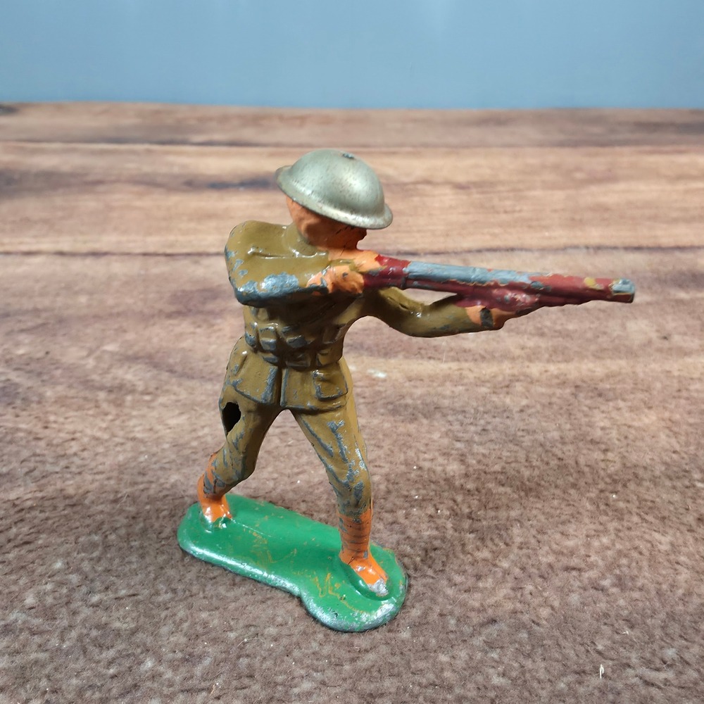 Vintage Barclay Lead Toy Soldiers Set 5pc Green Brown Hand Painted WWII - Picture 2 of 16